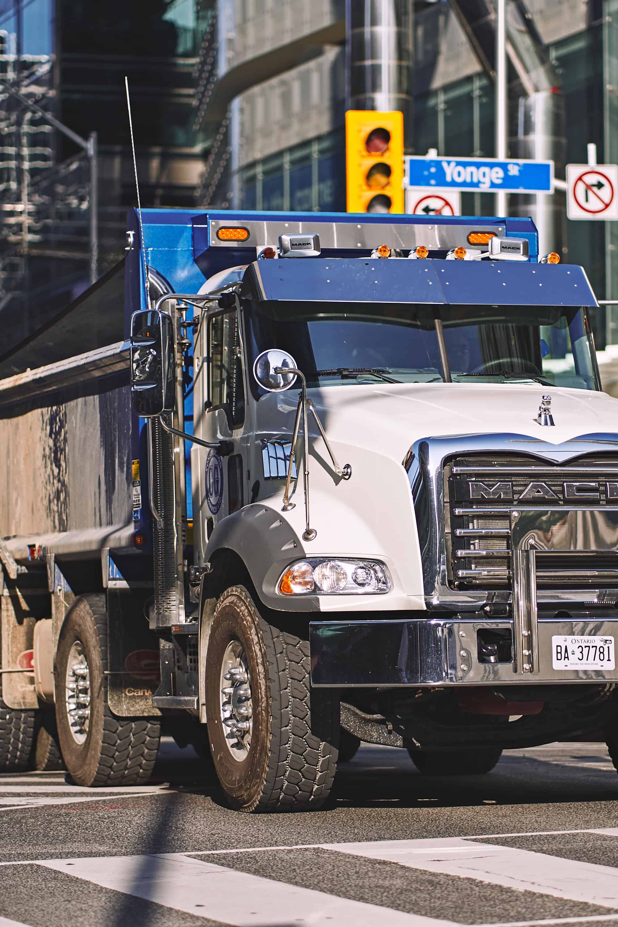 Primo's Truck Wash Truck Wash & Repair in Gaylord, MN
